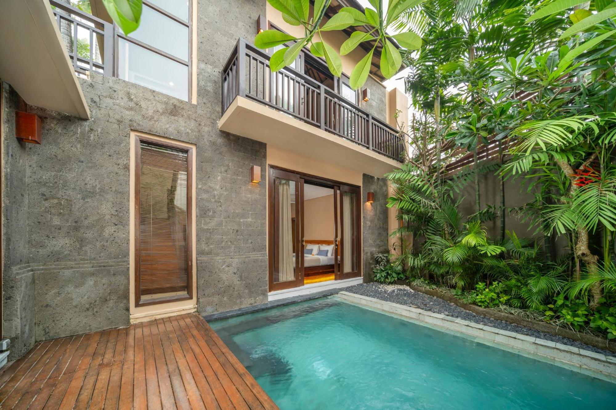 Canggu Circle Villa By Ini Vie Hospitality Exterior photo