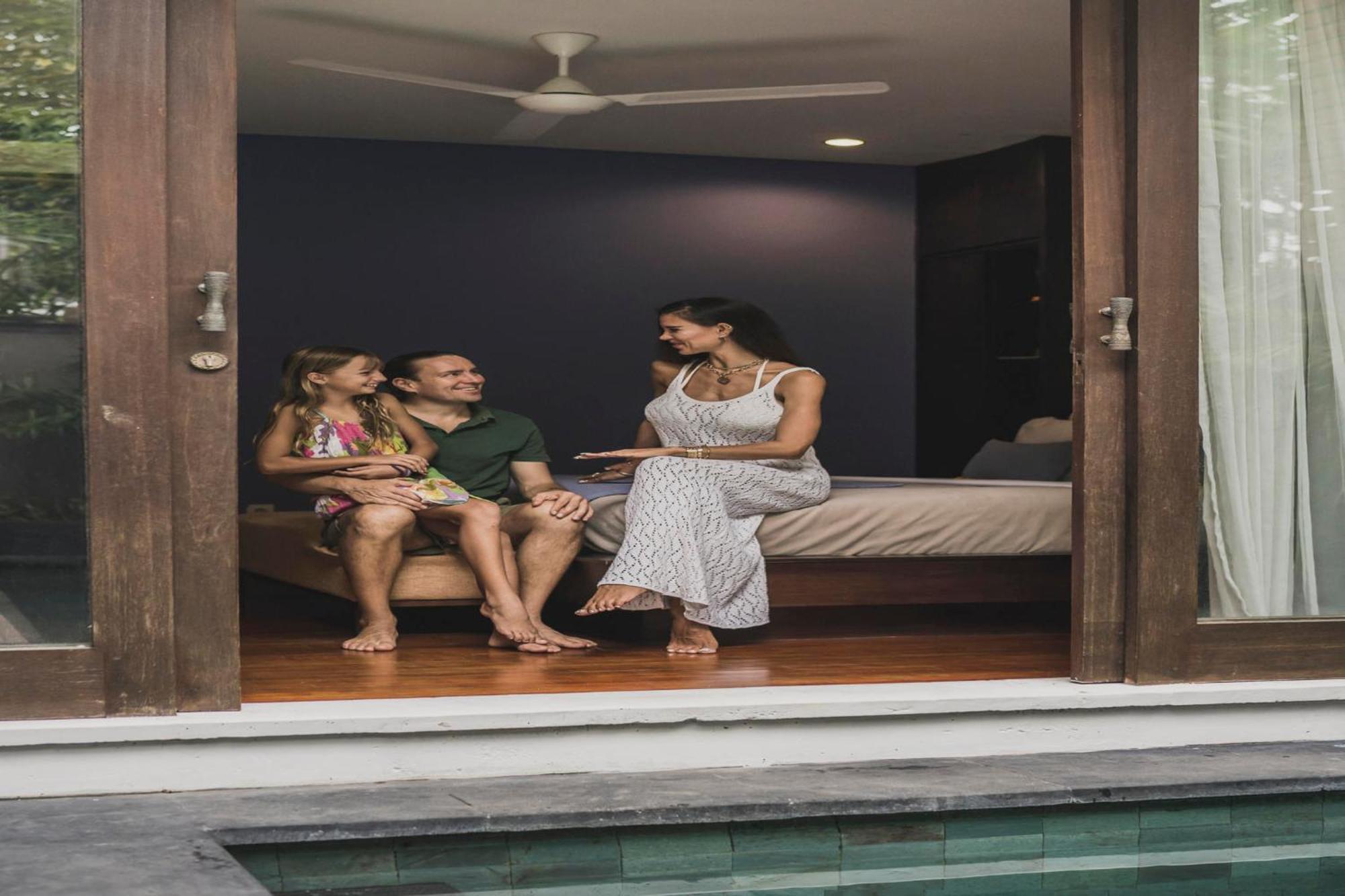 Canggu Circle Villa By Ini Vie Hospitality Exterior photo