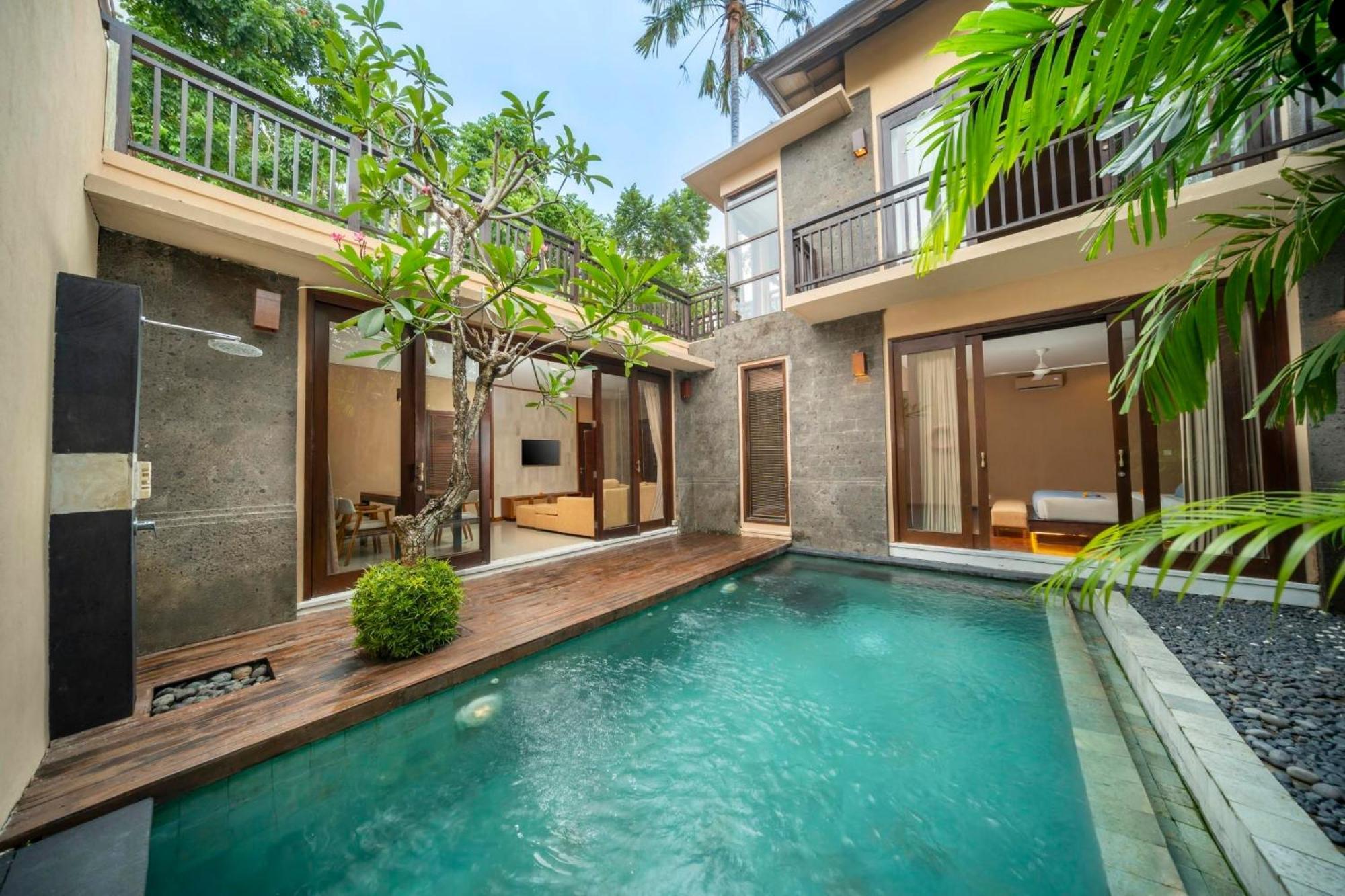 Canggu Circle Villa By Ini Vie Hospitality Exterior photo