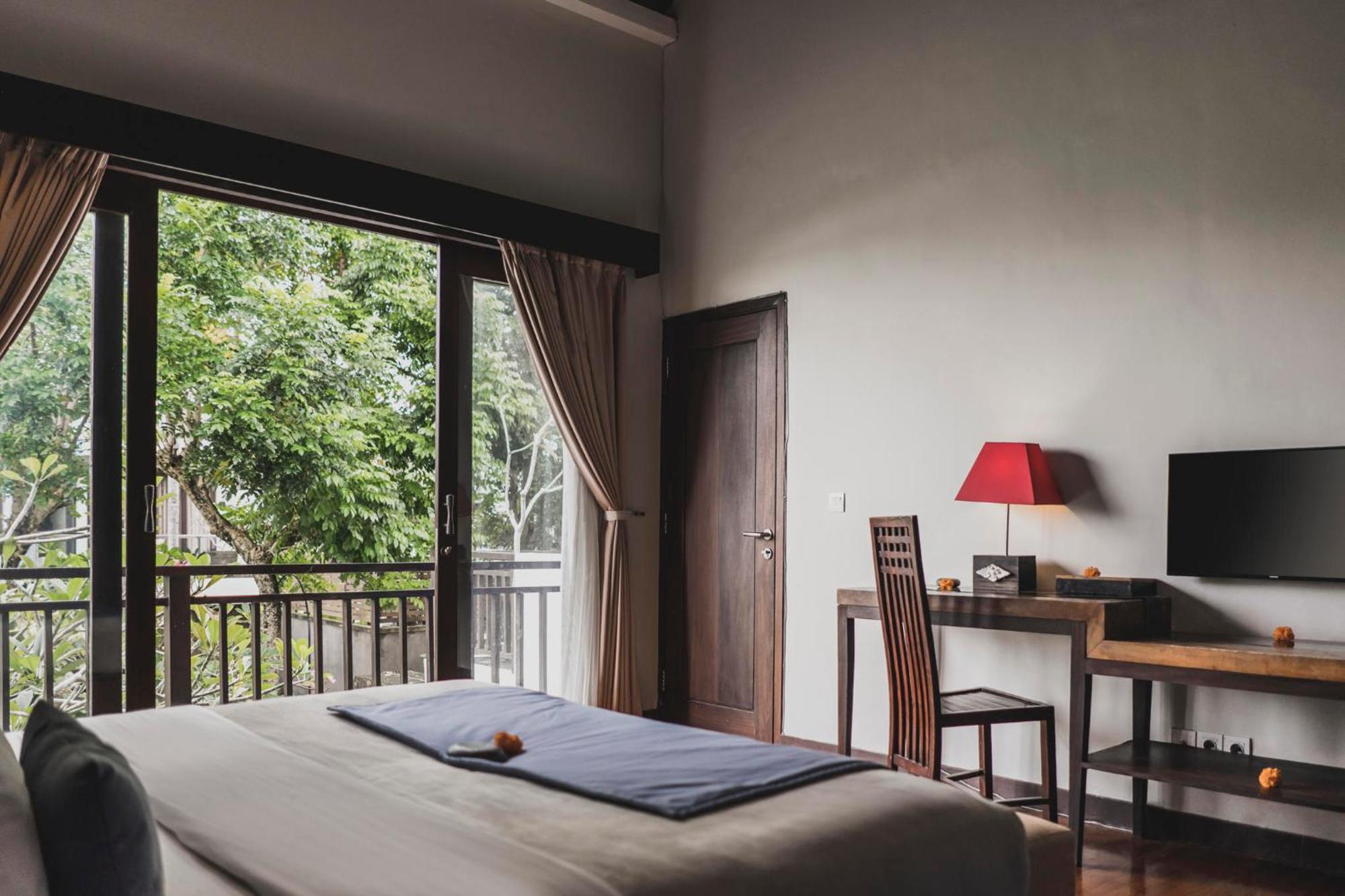 Canggu Circle Villa By Ini Vie Hospitality Exterior photo